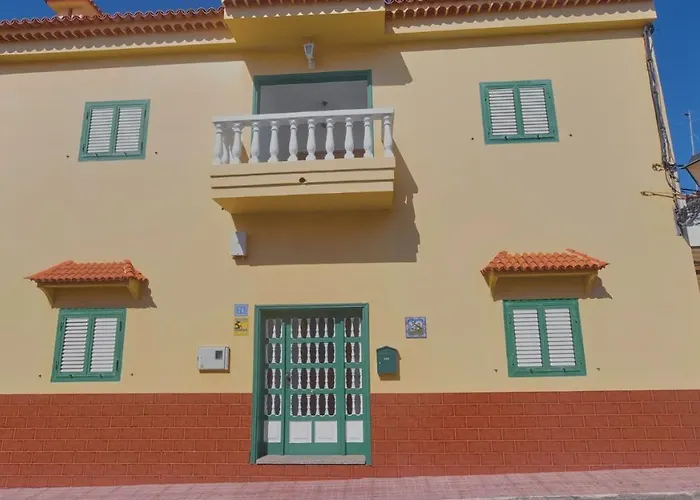 Alojamento de Acomodação e Pequeno-almoço Vistalroque Arona (Tenerife)