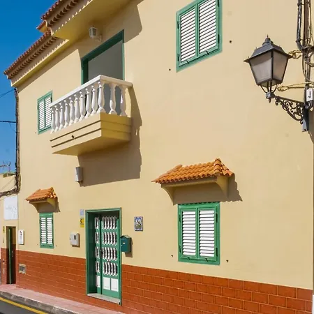 Vistalroque 2*